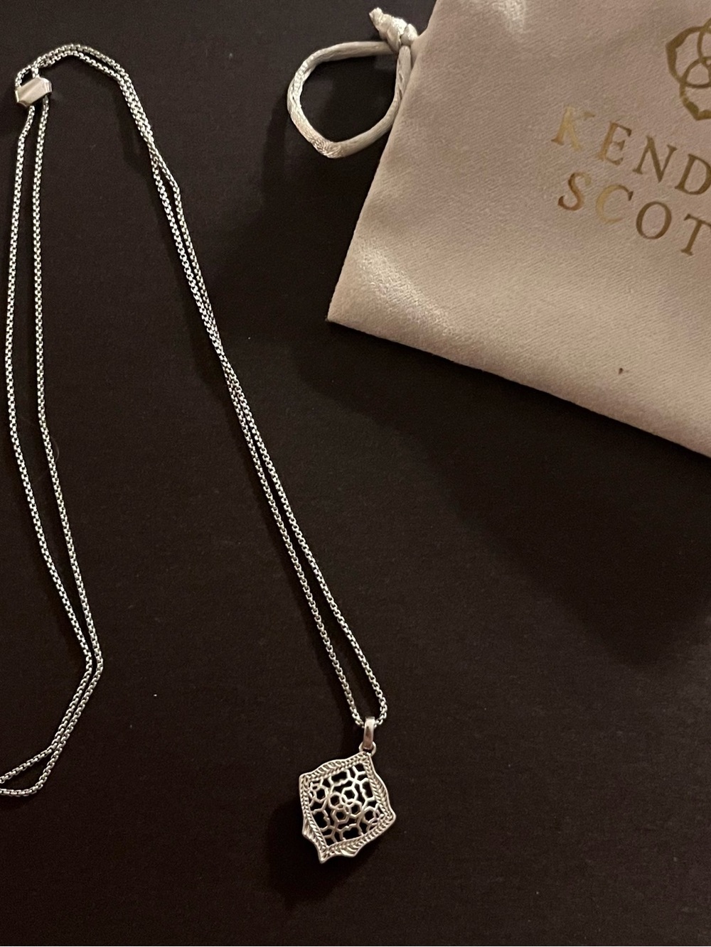 Kendra Scott Silver Openwork Filigree Pendant Necklace